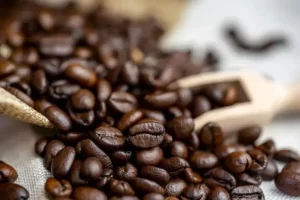 咖啡豆 深烘 萃取 咖啡因 研磨