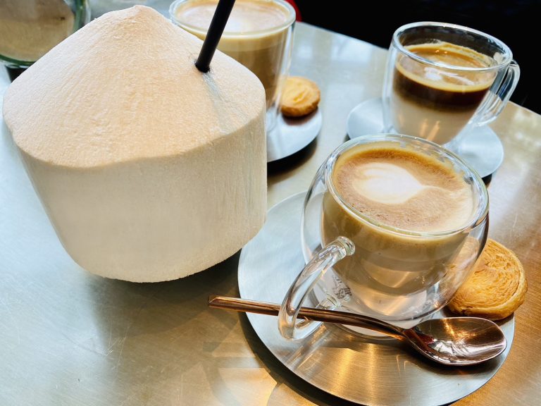 拿鐵咖啡 拉花藝術 濃縮咖啡 西雅圖 咖啡文化 精品咖啡 latte latte art espresso seattle coffee culture specialty coffee