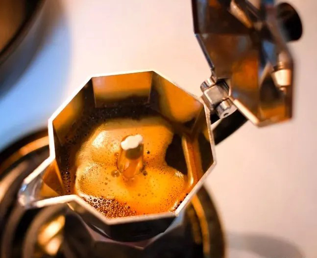 咖啡油脂 濃縮咖啡 手沖咖啡 萃取原理 摩卡壺 風味 Coffee creme Espresso Hand brewed coffee Extraction principle Moka pot Flavor