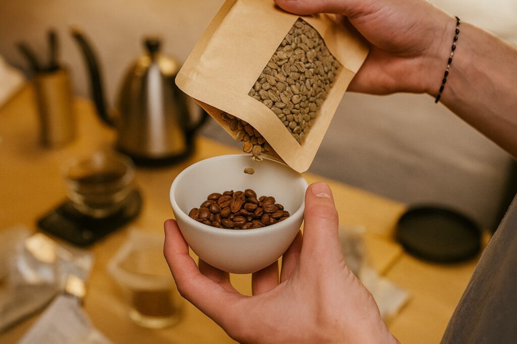 2025咖啡推薦 咖啡知識 咖啡豆 咖啡豆推薦 咖啡豆保存 研磨粗細 養豆時間 悶蒸 手沖咖啡 義式濃縮咖啡 單向排氣閥袋 2025 Coffee Recommendations Coffee Knowledge Coffee Beans Coffee Bean Recommendations Coffee Bean Storage Grind Size Bean Curing Time Steaming Pour Over Coffee Espresso One Way Valve Bags